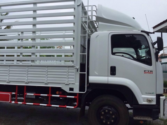 ขายรถ 6 ล้อใหญ่ อีซูซุ FTR 240 ปี 55 สภาพใหม่มาก ขายรถ 6 ล้อใหญ่ อีซูซุ FTR 240 ปี 55 สภาพใหม่มาก