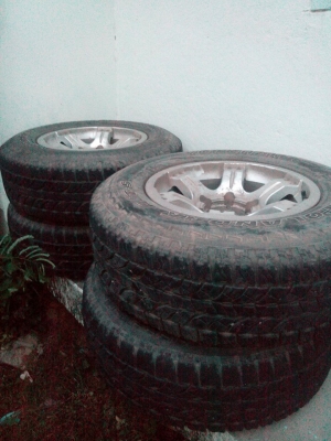 ล้อแม็กขอบ15 /225/70 พร้อมยาง4เส้น