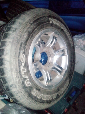 ล้อแม็กขอบ15 /225/70 พร้อมยาง4เส้น