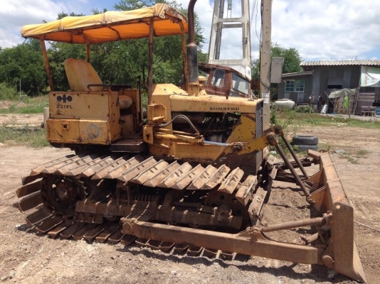 D2PL D2-5 ใบมีดสไลค์ได้ เอียงซ้ายขวา คว้ำหน้าหลัง บรูซโซ่ใหม่หมด เฟืองพ็อกเก็ตใหม่ ใบดีไม่มีหัก เครื่องไม่กินน้ำมันเครื่อง หม้อน้ำดีไม่ร้อนทะลวงมาใหม่ เลี้ยวซ้ายขวาปกติ ปั้มดี ไฟชาร์ทดี เเบตเตอร์รี่พร้อม