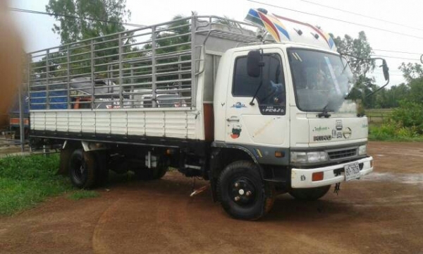 HINO FC4J 140แรง ห้างแท้ปี 42 กะบะยาว 5.5 ม. อย่างสวย พร้อมคอกอย่างงาม