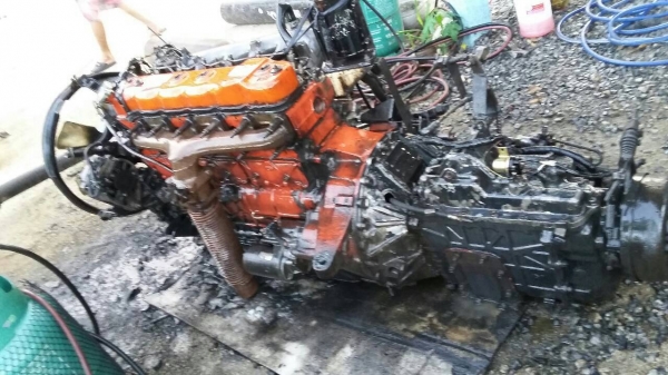 เครื่อง isuzu ร็อคกี้ ฝาส้ม 185 แรง ปั้มลม ปั้มเพาเวอร์ พร้อมเกียร์ ร็อค 7 เกียร์ เครื่องดีไม่มีไอ พร้อมเอกสารลงเล่ม