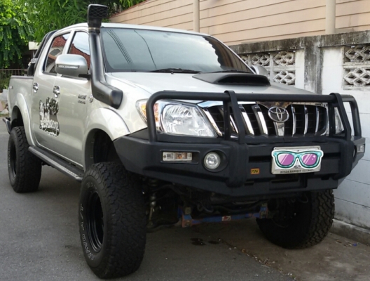 กระจังหน้า VIGO ทรง PRADO  ใส่ VIGO ตัวก่อนแชมป์ได้ทุกรุ่น