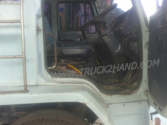 รถบรรทุก 10 ล้อดัมพ์ ISUZU ROCKY