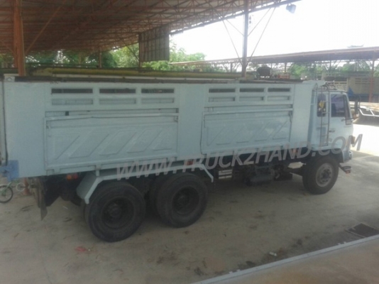 รถบรรทุก 10 ล้อดัมพ์ ISUZU ROCKY