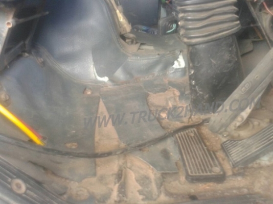 รถบรรทุก 10 ล้อดัมพ์ ISUZU ROCKY