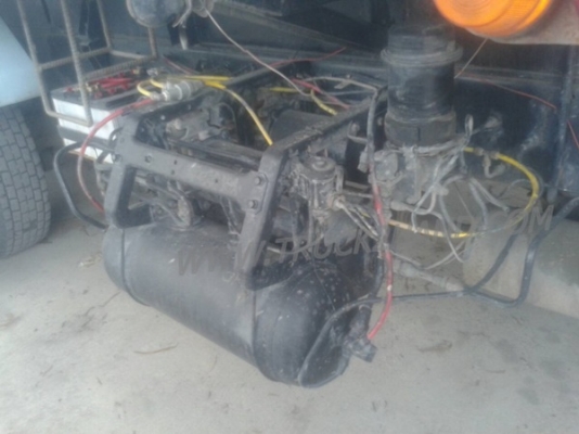 รถบรรทุก 10 ล้อดัมพ์ ISUZU ROCKY