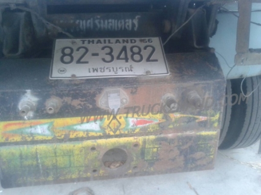 รถบรรทุก 10 ล้อดัมพ์ ISUZU ROCKY