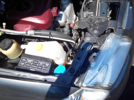 NISSUN ALMERA yung 2003 รถบ้านสภาพสวยๆติดแก๊สหัวฉีดรูปถ่ายสดแบบชัดใกล้ๆ