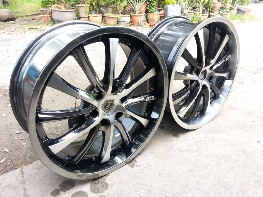 ขอบ22  ถูกๆๆ  ใส่กระบะ6รูvipมีคู่เดียว