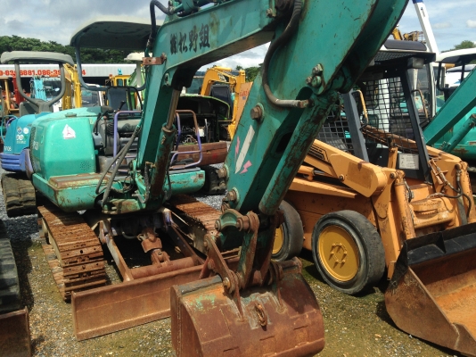 ขายด่วน !!!! รถแม็คโค KOMATSU PC30-7 มีหัวเจาะในตัว รถนอก สภาพสวย มีเอกสาร พร้อมใช้งาน (เจ้าของขายเอง)