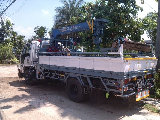 ขายด่วน รถบรรทุก6ล้อติดเครน ISUZU NPR115แรง ติดเครนTADANO 2.63ตัน รุ่นใหม่