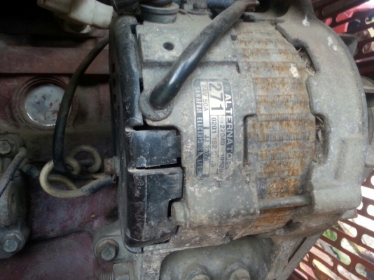 รถเกี่ยวนวดข้าวเกษตรพัฒนา รุ่น KM50