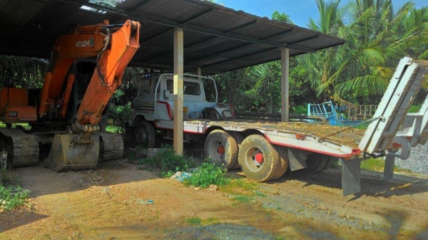 รถแบคโฮ HITACHI EX120-3 รถสวย ไฟฟ้าครบ