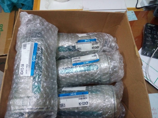 ขาย ออโตเดรนวาล์ว  SMC   สำหรับเดรนน้ำ ( ของใหม่ )