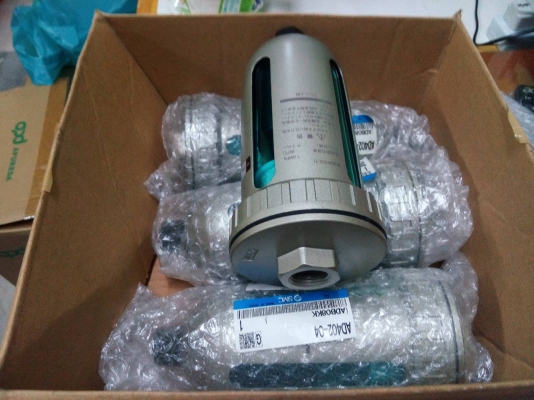 ขาย ออโตเดรนวาล์ว  SMC   สำหรับเดรนน้ำ ( ของใหม่ )