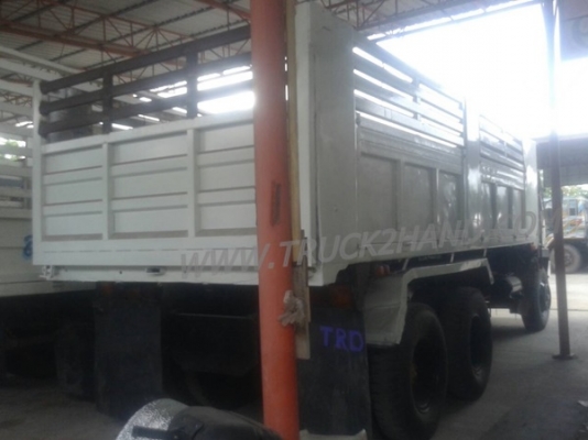 รถบรรทุก 10 ล้อดัมพ์ MITSUBISHI FUSO