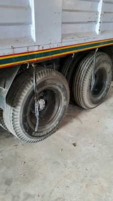 รถฮีโน่ 10 ล้อ รั้ว ( ไม่ดั้ม ) FL1J 210 แรงม้า. สนใจติดต่อ 081 - 6079515 รถฮีโน่ 10 ล้อ รั้ว ( ไม่ดั้ม ) FL1J 210 แรงม้า. สนใจติดต่อ 081 - 6079515