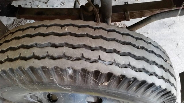 รถฮีโน่ 10 ล้อ รั้ว ( ไม่ดั้ม ) FL1J 210 แรงม้า. สนใจติดต่อ 081 - 6079515 รถฮีโน่ 10 ล้อ รั้ว ( ไม่ดั้ม ) FL1J 210 แรงม้า. สนใจติดต่อ 081 - 6079515