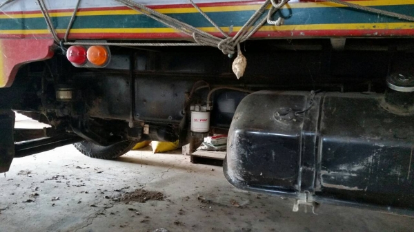 รถฮีโน่ 10 ล้อ รั้ว ( ไม่ดั้ม ) FL1J 210 แรงม้า. สนใจติดต่อ 081 - 6079515 รถฮีโน่ 10 ล้อ รั้ว ( ไม่ดั้ม ) FL1J 210 แรงม้า. สนใจติดต่อ 081 - 6079515