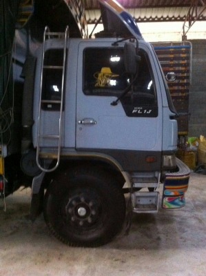 รถฮีโน่ 10 ล้อ รั้ว ( ไม่ดั้ม ) FL1J 210 แรงม้า. สนใจติดต่อ 081 - 6079515 รถฮีโน่ 10 ล้อ รั้ว ( ไม่ดั้ม ) FL1J 210 แรงม้า. สนใจติดต่อ 081 - 6079515