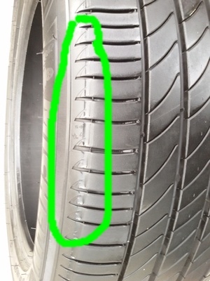 ขายยาง235/50/18 ปี 2014 MICHERLIN 3ST  2เส้น