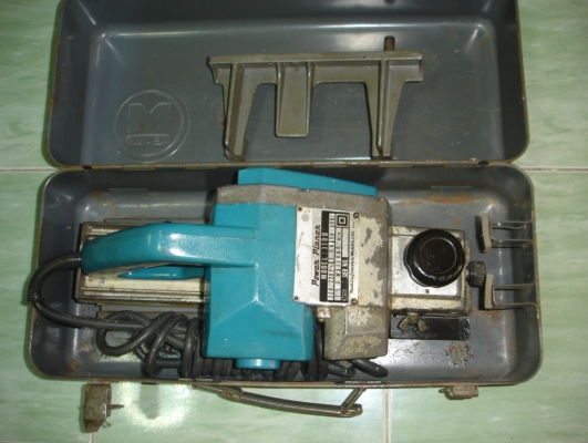 ขายกบไฟฟ้า 3 นิ้ว Makita รุ่น 1100 (750w.)