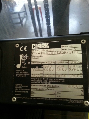 รถยกโฟร์คลิฟท์ ยี่ห้อCLARK