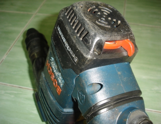 ขายสว่านโรตารี่ 3 ระบบ BOSCH รุ่น GBH 3-28 DFR(800w.)