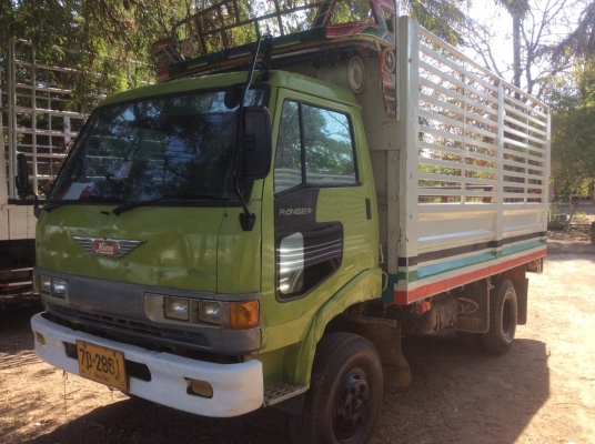 HINO 6ล้อ(เครื่อง160แรง WO6D)เครื่องดี พวงมาลัยพาวเวอร์ คานหน้า-หลัง F ยางดี ครัทซีสวย รถพร้อมใช้ เหมาะเอาไปทำดั๊มขาย 390,000บาท (ศุภากร-081-4252943)