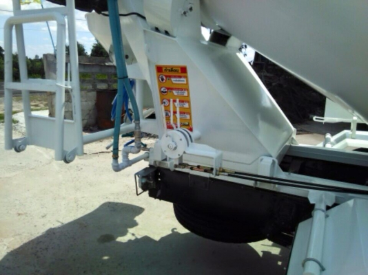 รับต่อรถโม่ปูน 4 คิว