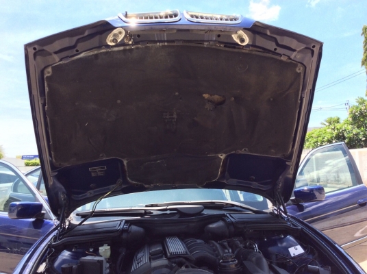 ขายรถ BMW E39 523I ปี97 เครื่องเดิมๆ 2.4 เกียร์ออโต้ทริปโทนิก ติดแก๊ส LPG ระบบหัวฉีด ไฟฟ้าทั้งคัน เบาะหนังแท้สวยๆปรับไฟฟ้า ลายไม้สวย พวงมาลัยมัลติฟังก์ชั่น แอร์ดิจิตอล airbag/abs ตัวถังสวยเดิมสีเงาสวย แม็กAC17" รถขับดีมาก ช่วงล่างแน่นๆ รถสวยพร้อมใช้ง ขายรถ BMW E39 523I ปี97 เครื่องเดิมๆ 2.4 เกียร์ออโต้ทริปโทนิก ติดแก๊ส LPG ระบบหัวฉีด ไฟฟ้าทั้งคัน เบาะหนังแท้สวยๆปรับไฟฟ้า ลายไม้สวย พวงมาลัยมัลติฟังก์ชั่น แอร์ดิจิตอล airbag/abs ตัวถังสวยเดิมสีเงาสวย แม็กAC17" รถขับดีมาก ช่วงล่างแน่นๆ รถสวยพร้อมใช้ง