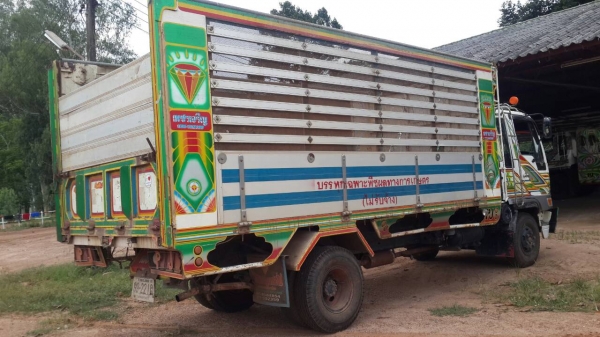 ขายรถ6ล้อดั้มเกษตร HINOFDเครือง17แรง5ดั้มยาว5เมตรรถสวย