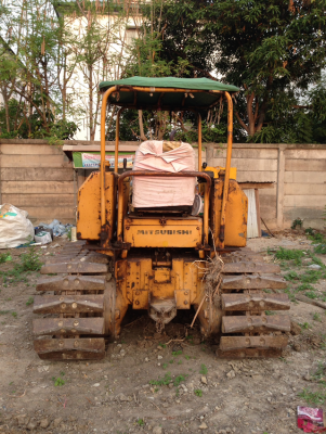 รถแทรคเตอร์มิตซู BD2D รถแทรคเตอร์มิตซู BD2D