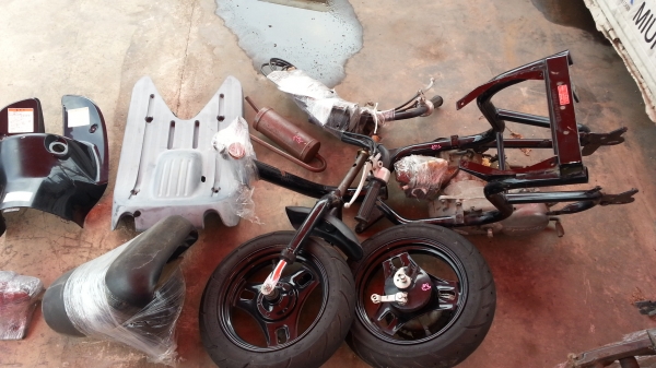 ขาย suzuki ชิโนริ ยังไม่ประกอบ  สีดำ 7,500 บ.