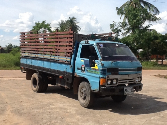 ขายครับKS 773 เครื่อง100hpทะเบียนม79เครื่องดีคัสซีงามๆๆราคาเบาๆครับ