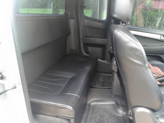 รถไมล์วิ่งน้อย 99,000 รับประกันไมล์แท้100\% มือ 1 รถไม่มีการชนหนัก-พลิกคว่ำ-จมน้ำ