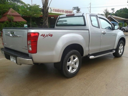 รถไมล์วิ่งน้อย 99,000 รับประกันไมล์แท้100\% มือ 1 รถไม่มีการชนหนัก-พลิกคว่ำ-จมน้ำ