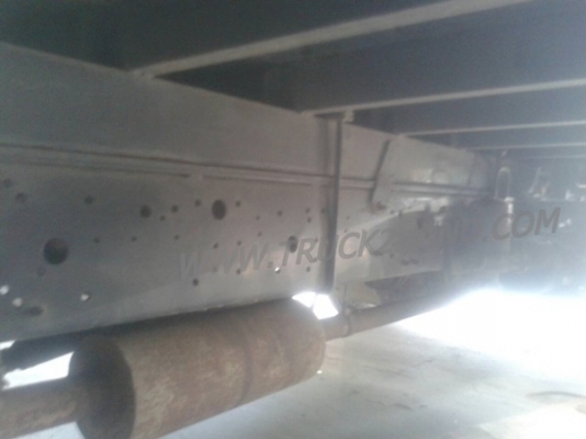 รถบรรทุก 6 ล้อ ISUZU กระบะบรรทุก 195 แรงม้า