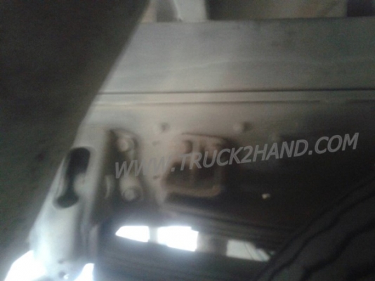 รถบรรทุก 6 ล้อ ISUZU กระบะบรรทุก 195 แรงม้า