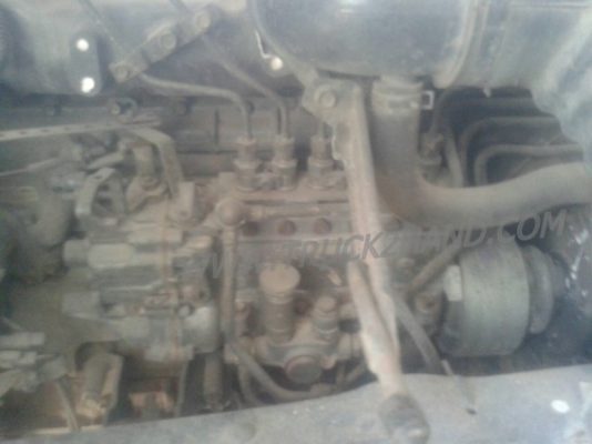 รถบรรทุก 6 ล้อ ISUZU กระบะบรรทุก 195 แรงม้า