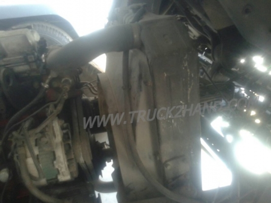 รถบรรทุก 6 ล้อ ISUZU กระบะบรรทุก 195 แรงม้า