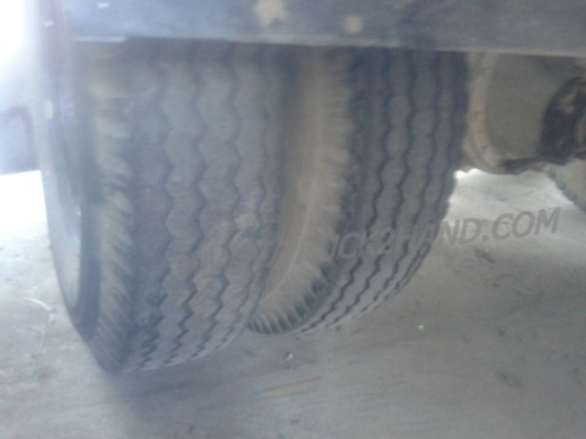 รถบรรทุก 6 ล้อ ISUZU กระบะบรรทุก 195 แรงม้า