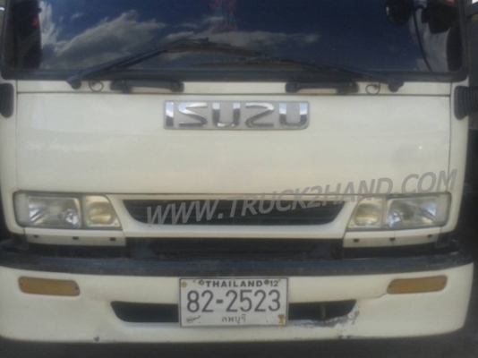 รถบรรทุก 6 ล้อ ISUZU กระบะบรรทุก 195 แรงม้า