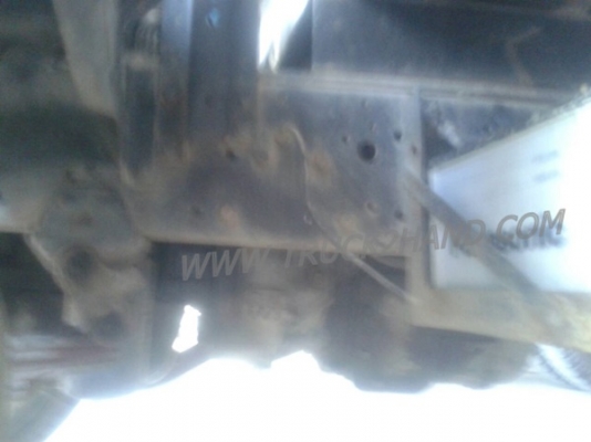 รถบรรทุก 6 ล้อ ISUZU กระบะบรรทุก 195 แรงม้า