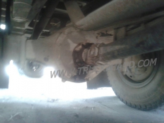 รถบรรทุก 6 ล้อ ISUZU กระบะบรรทุก 195 แรงม้า