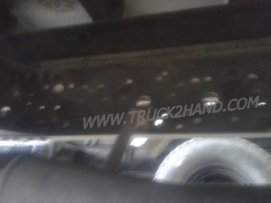 รถบรรทุก 6 ล้อ ISUZU กระบะบรรทุก 195 แรงม้า