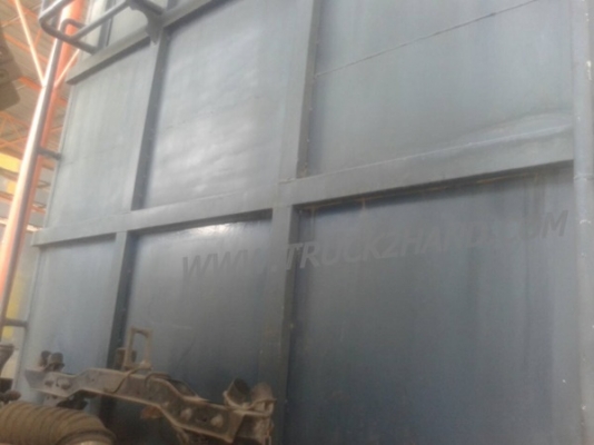 รถบรรทุก 6 ล้อ ISUZU กระบะบรรทุก 195 แรงม้า