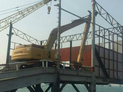 ขายรถแบคโฮ KOMATSU pc 300-6บูมอามร์ยาวสวยพร้อมใช้เอกสารเล่มทะเบียนราคา1,600,000 ขายรถแบคโฮ KOMATSU pc 300-6บูมอามร์ยาวสวยพร้อมใช้เอกสารเล่มทะเบียนราคา1,600,000