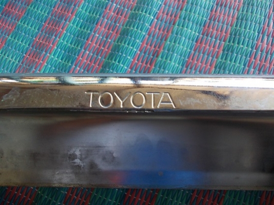 TOYOTA กันชนหน้า ไทเกอร์(รุ่นแรก) สแตนเลส-แท้